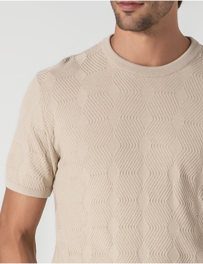T-SHIRT TEXTURADA CREME